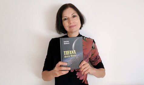 Literatura - Tifana, dcera Měsíce