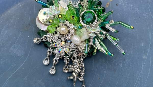 Workshop šitých broží